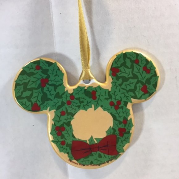 NWT Disney Parks Mickey Mouse Ceramic Christmas 2 Sided Ornament Castle & Wreath - Picture 8 of 8
